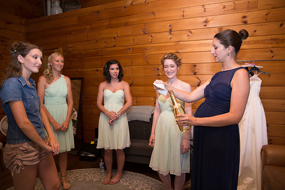 Wedding Chapel Hill the Getting Ready shots
