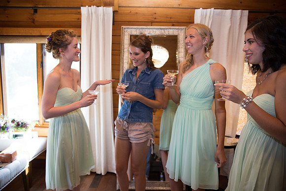 Wedding Chapel Hill the Getting Ready shots